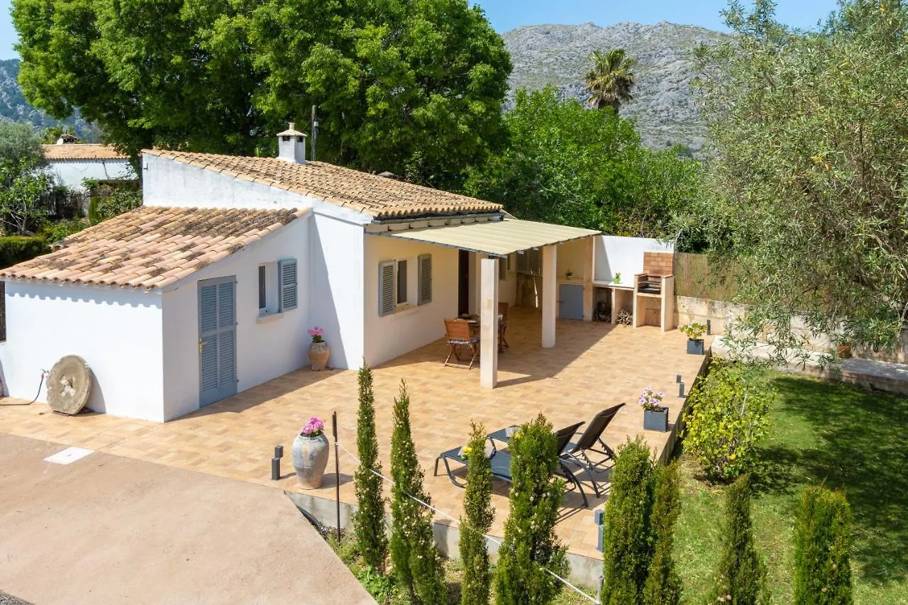 Villa Les Oliveres Petit By Homevillas360 contacts