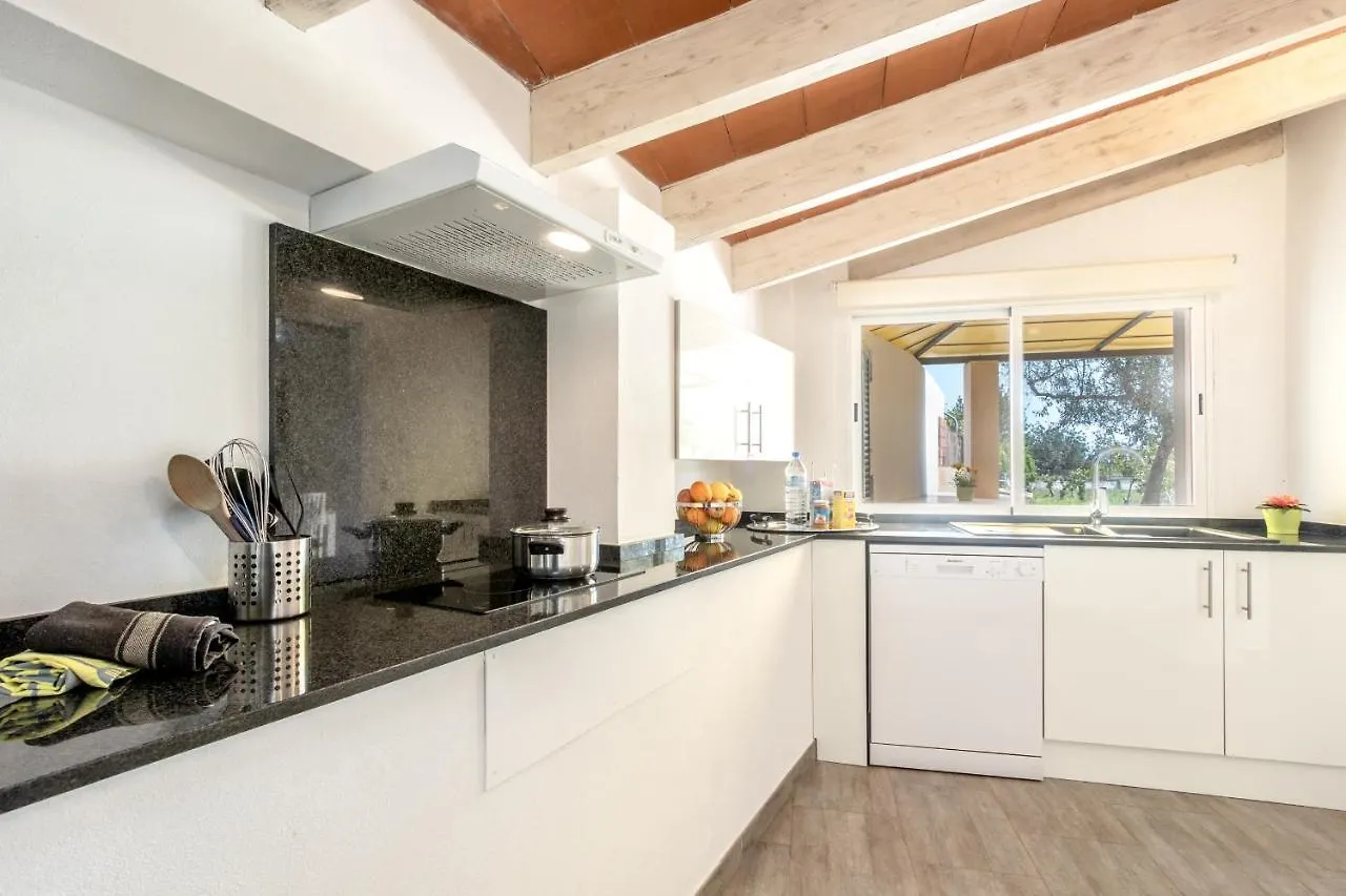 Vakantiehuis Villa Les Oliveres Petit By Homevillas360 Pollença